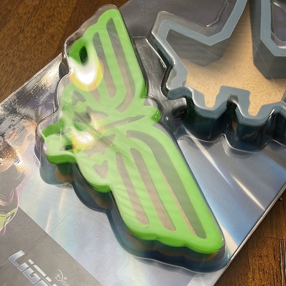 🆕 Disney Pixar Lightyear 3 pk Silicone Breakfast Molds, pancakes and eggs - Picture 5 of 5